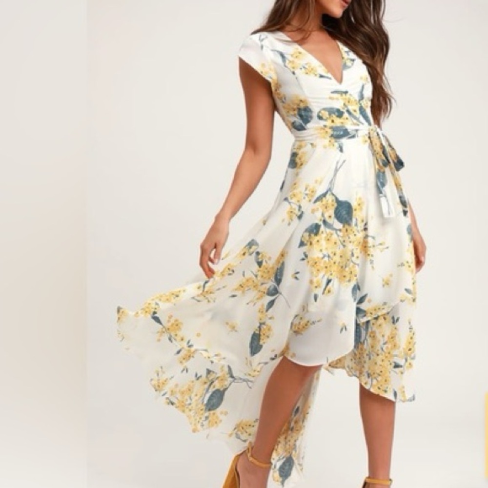 Lulu’s Floral Wrap Dress in Yellow and White